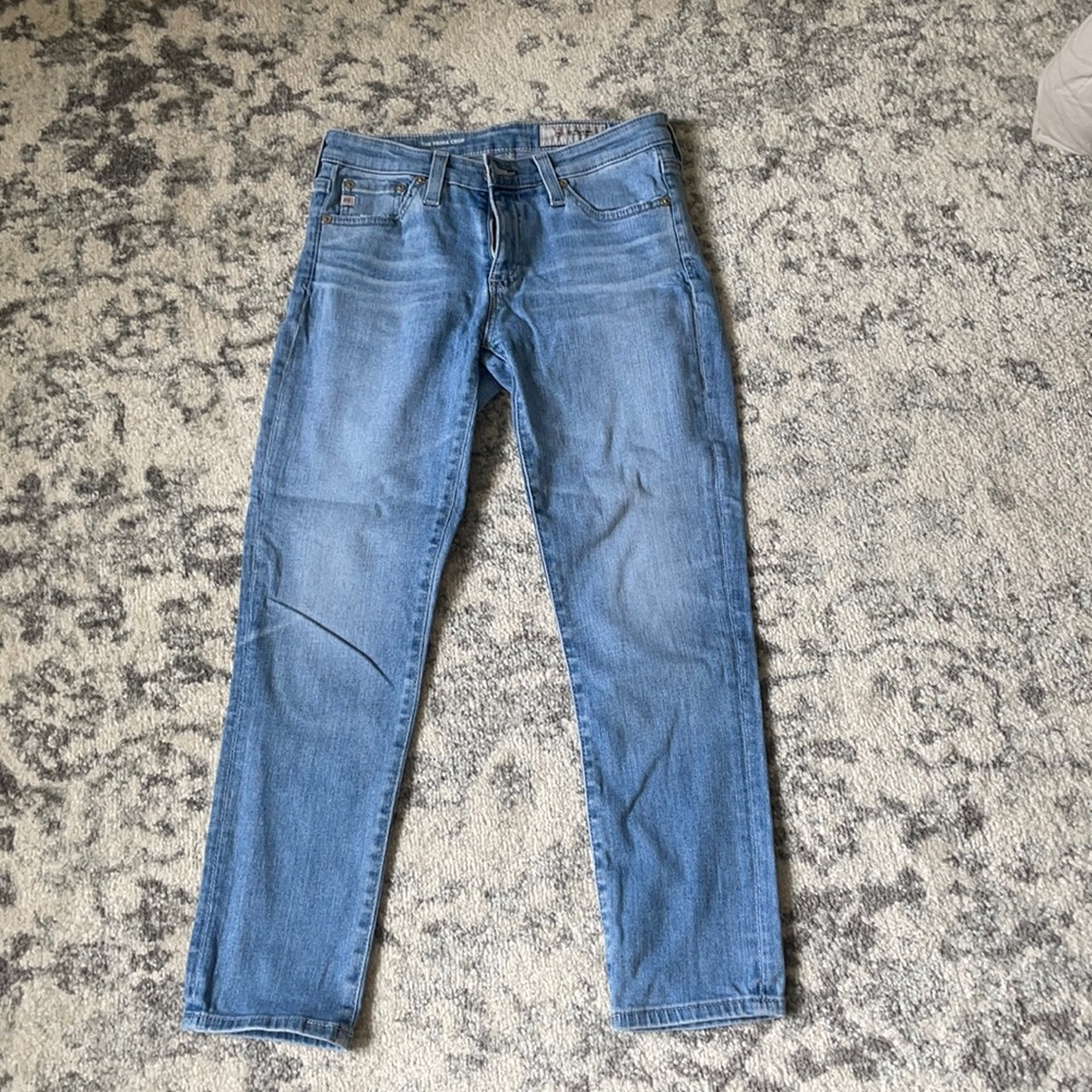 AG Prima Crop Blue Jeans